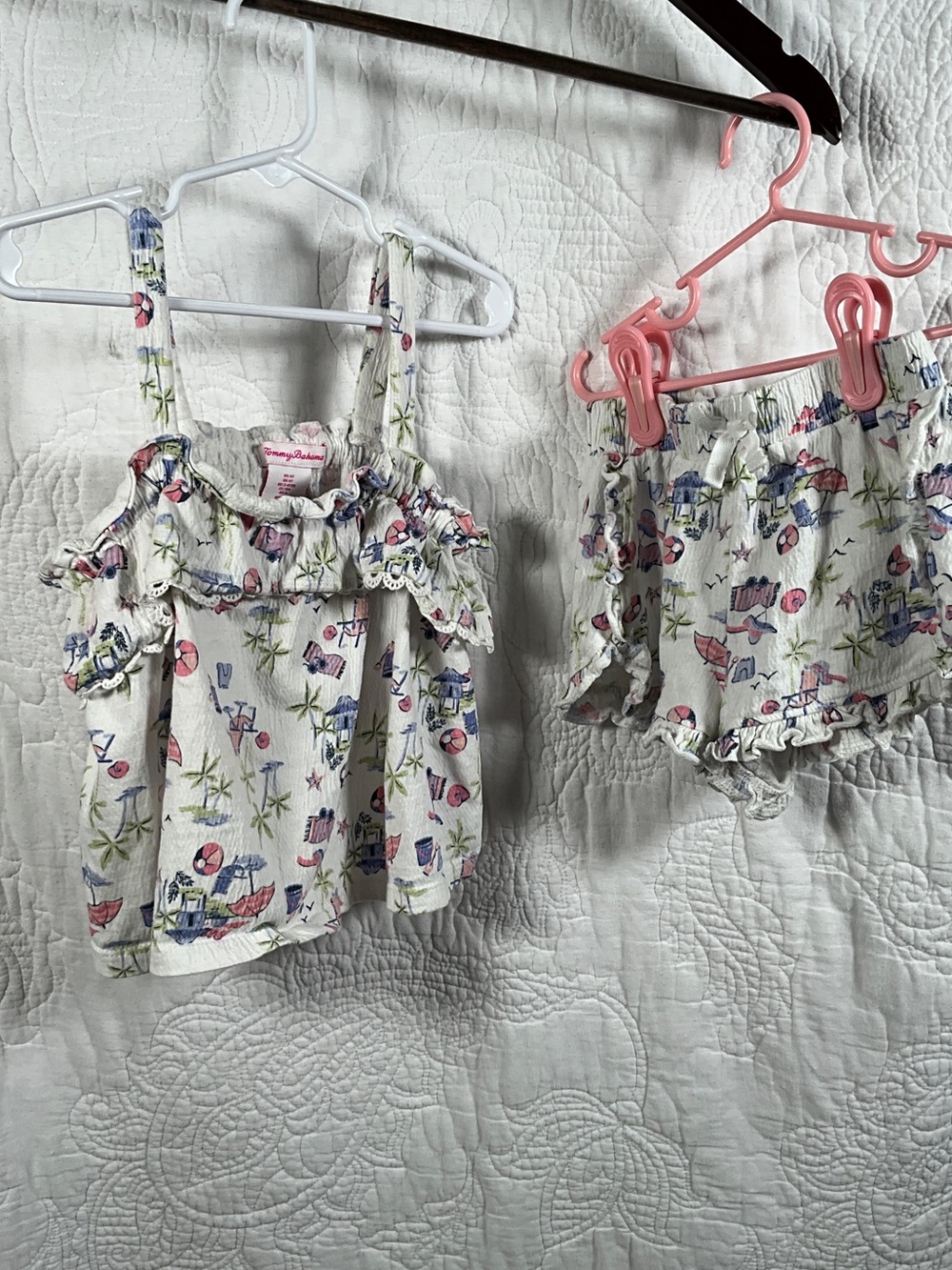 Tommy Bahama Girls White Tropical Print Tank & Shorts Set